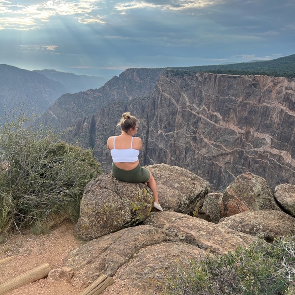 Meet your Posher, Samantha - Picture 11 of 17